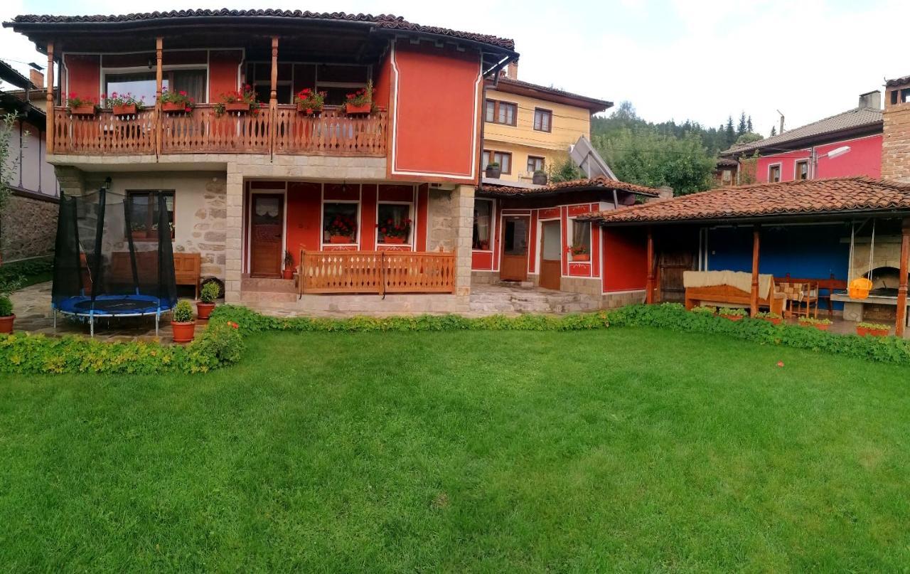 Радкината Къща Otel Koprivştitsa Dış mekan fotoğraf