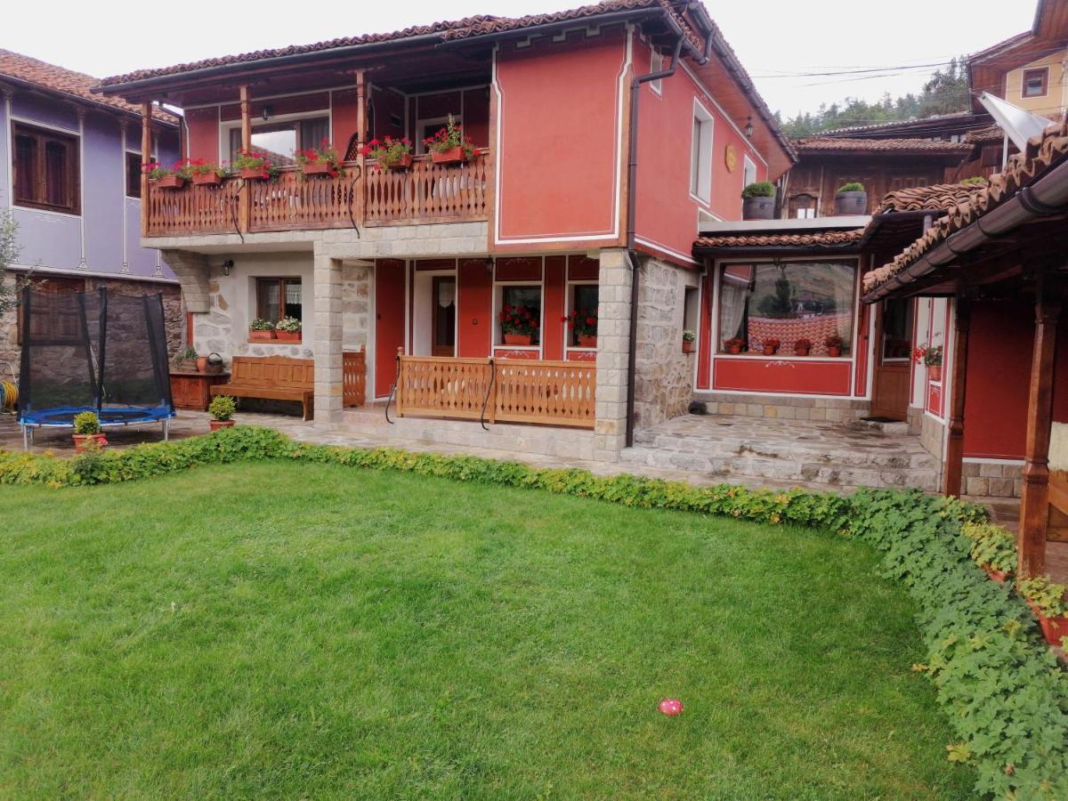 Радкината Къща Otel Koprivştitsa Dış mekan fotoğraf